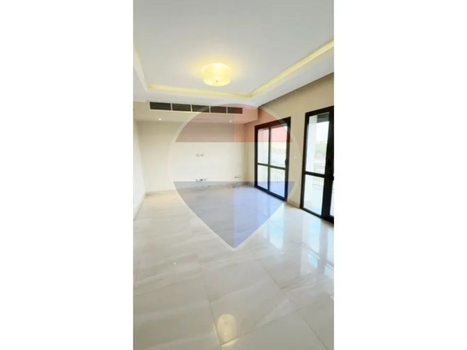 Fully Finished Apartment with Appliances -Westown