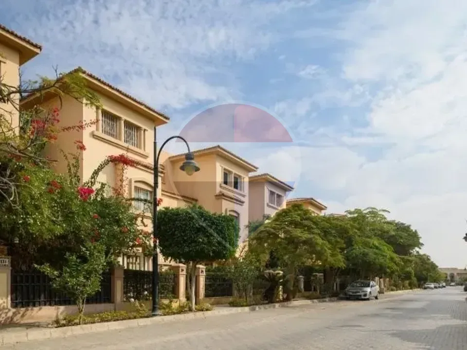 Twin House