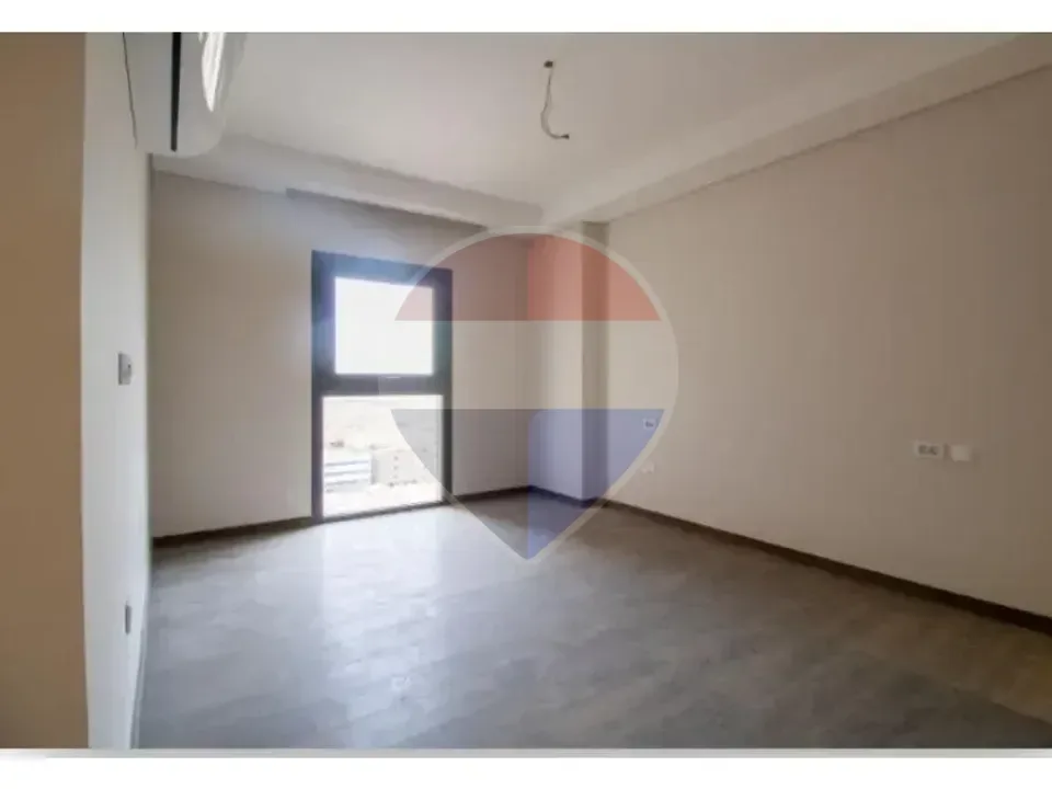 Apartment with amazing view in Zed West