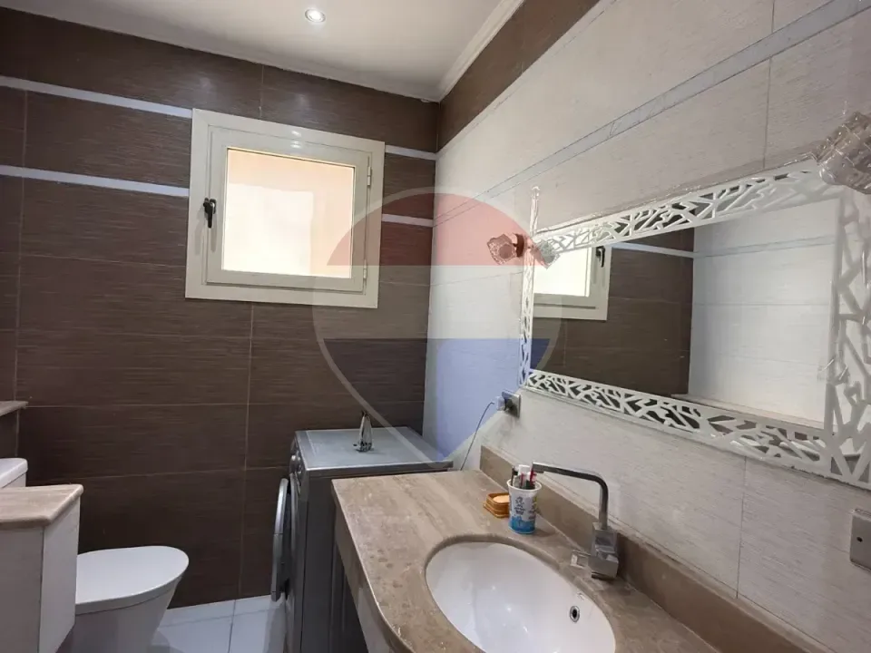 Apartment for Rent in Dreamland with Large Terrace