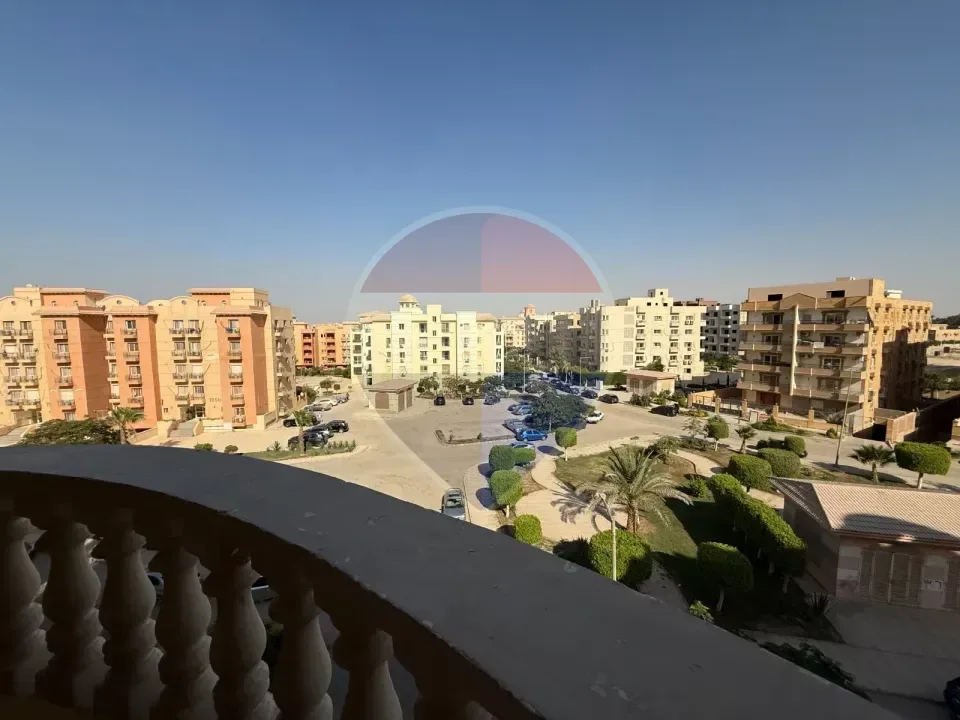 Apartment for Rent in Dreamland with Large Terrace