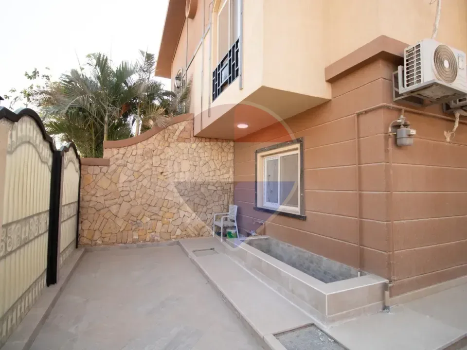 Twin House