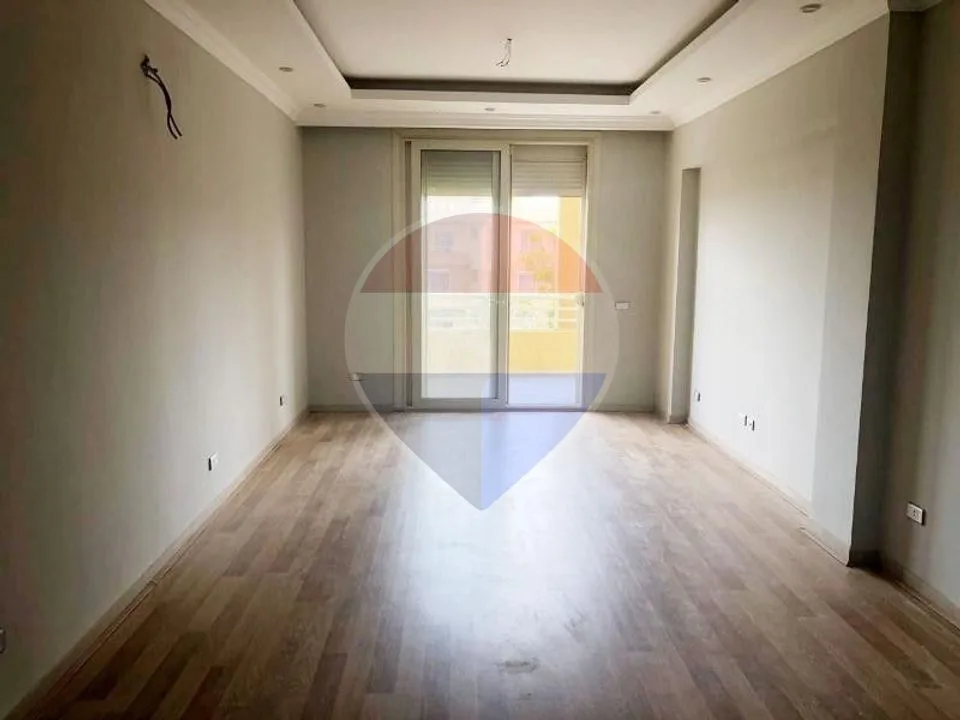 Apartment with kitchen and acs with best price in Jewar