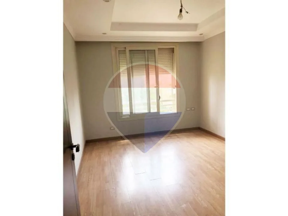 Apartment with kitchen and acs with best price in Jewar