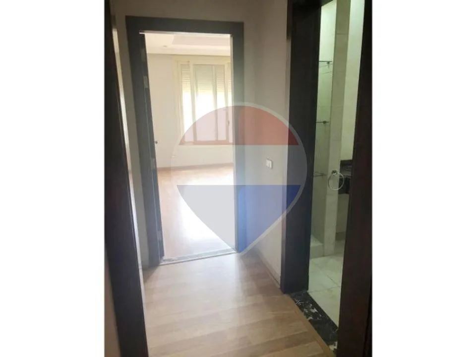 Apartment with kitchen and acs with best price in Jewar