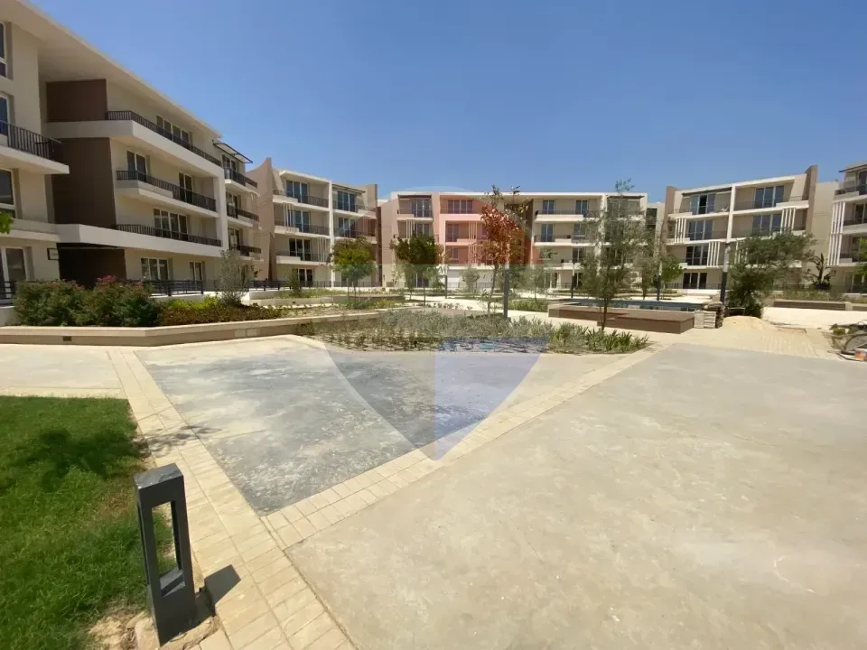شقة اول سكن فيو لاندسكيب والاهرامات