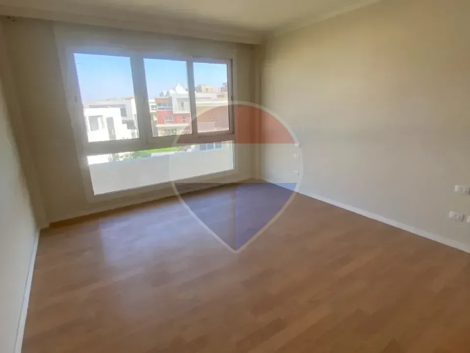 شقة اول سكن فيو لاندسكيب والاهرامات