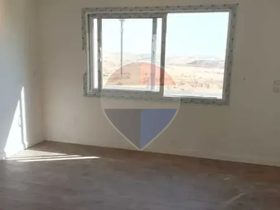 شقة