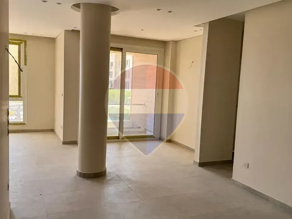 شقة 175م للايجار موقع مميز في كمبوند UPville