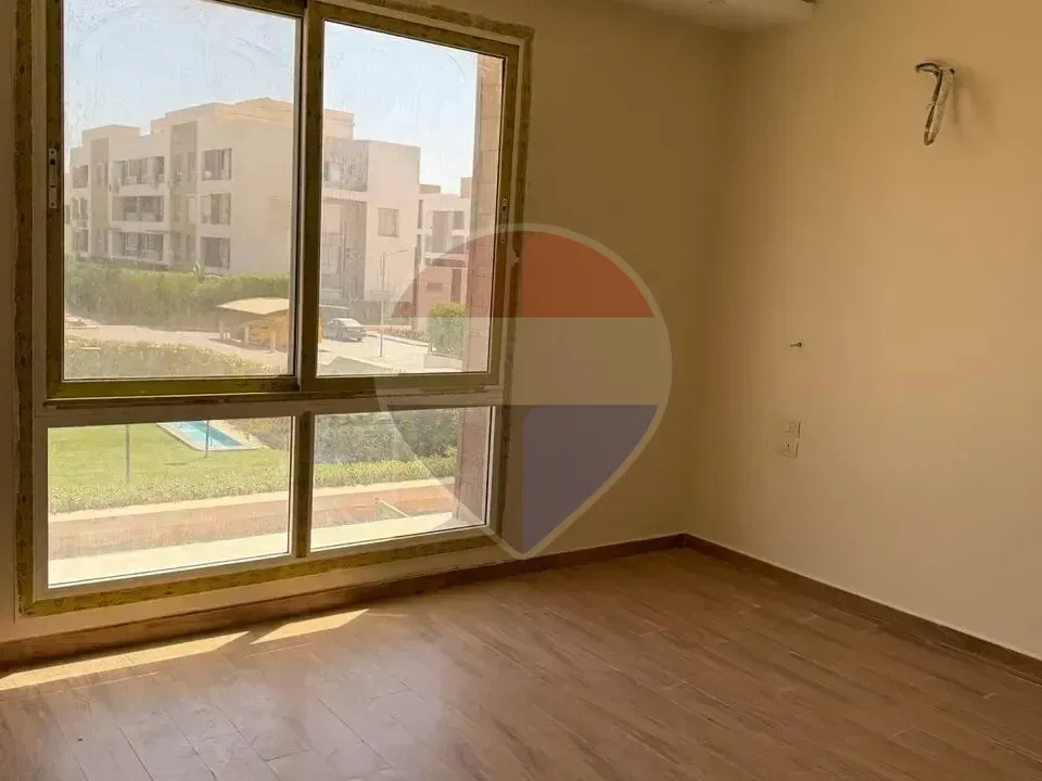 شقة 175م للايجار موقع مميز في كمبوند UPville