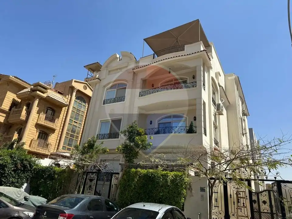 شقة