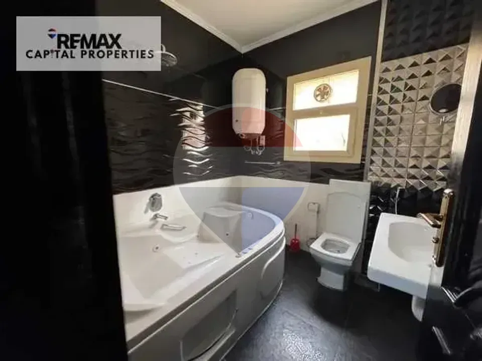 Full floor apartment in a villa, furnished, for rent to families, ultra-super deluxe finishing - Al Narges