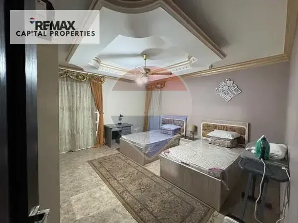Full floor apartment in a villa, furnished, for rent to families, ultra-super deluxe finishing - Al Narges