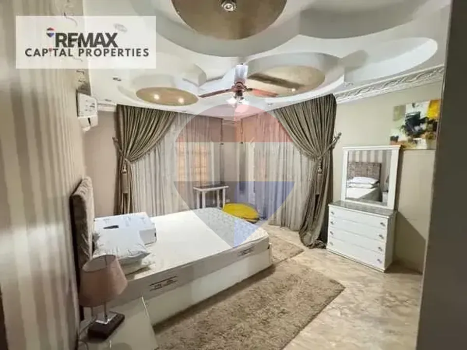 Full floor apartment in a villa, furnished, for rent to families, ultra-super deluxe finishing - Al Narges