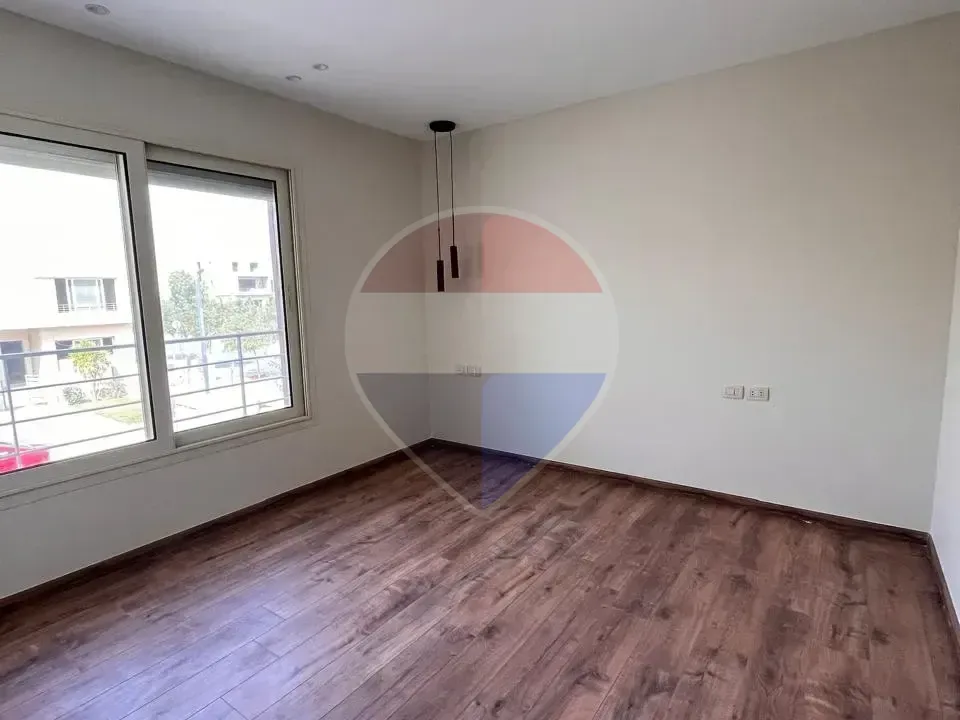 Luxurious townhouse in Palm Hills with best price