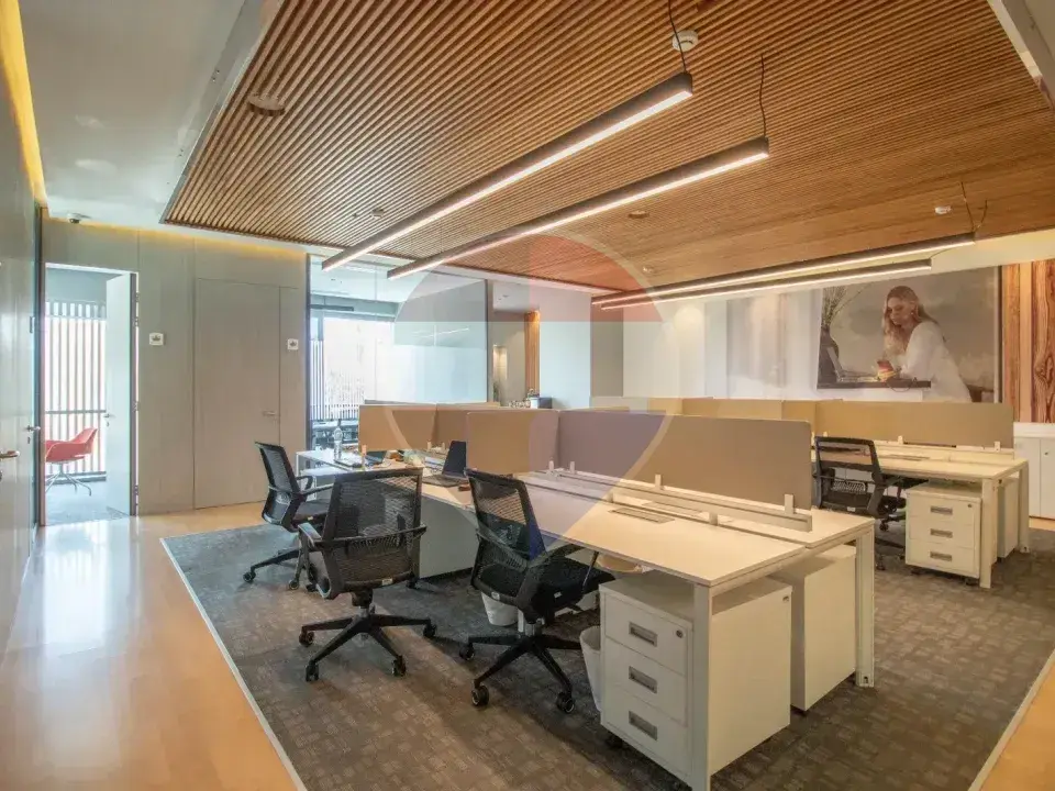 High-End Office in Majarrah Mall-26th of July Axis