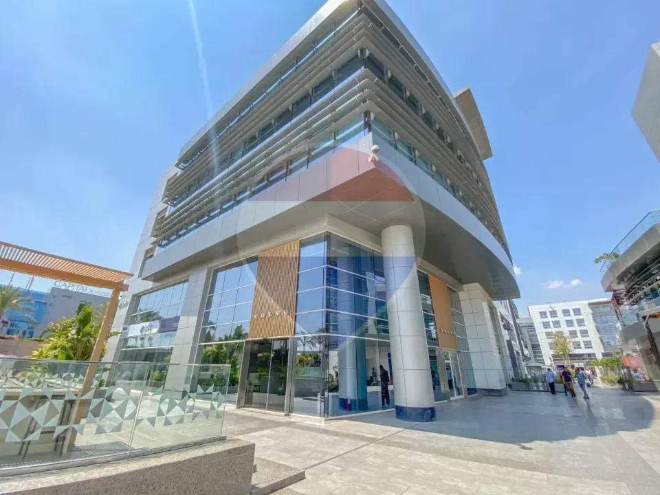 High-End Office in Majarrah Mall-26th of July Axis