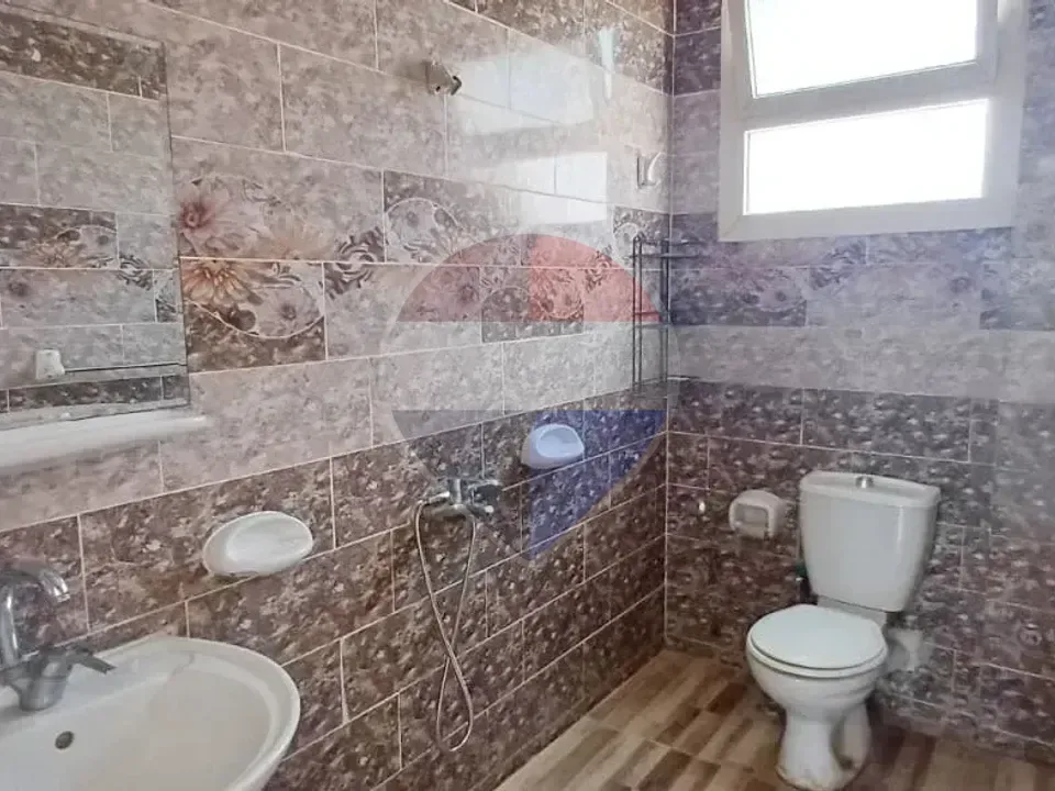 Roof Studio for Rent in 9th District