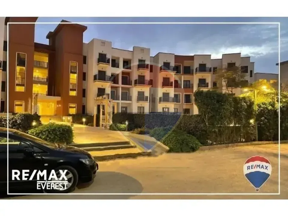 شقة تشطيب كامل في نيوم اكتوبرالبوليفارد مرحلهB