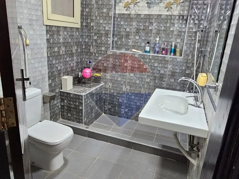 Apartment with Garden For Rent In ( District 8 )