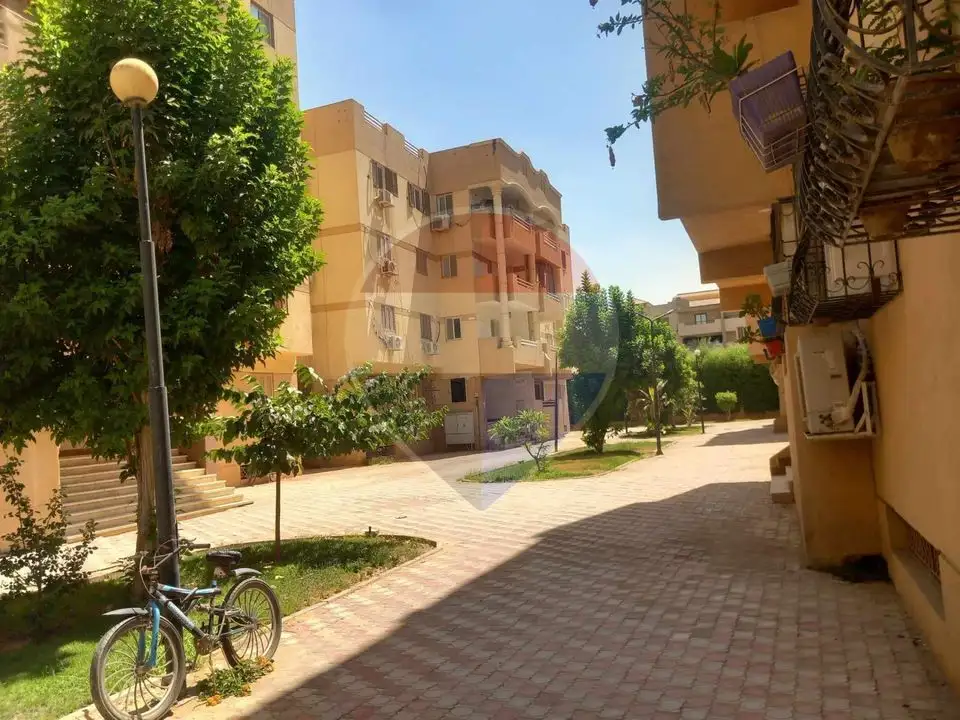 Roof 5th floor in sun city compound, new cairo.