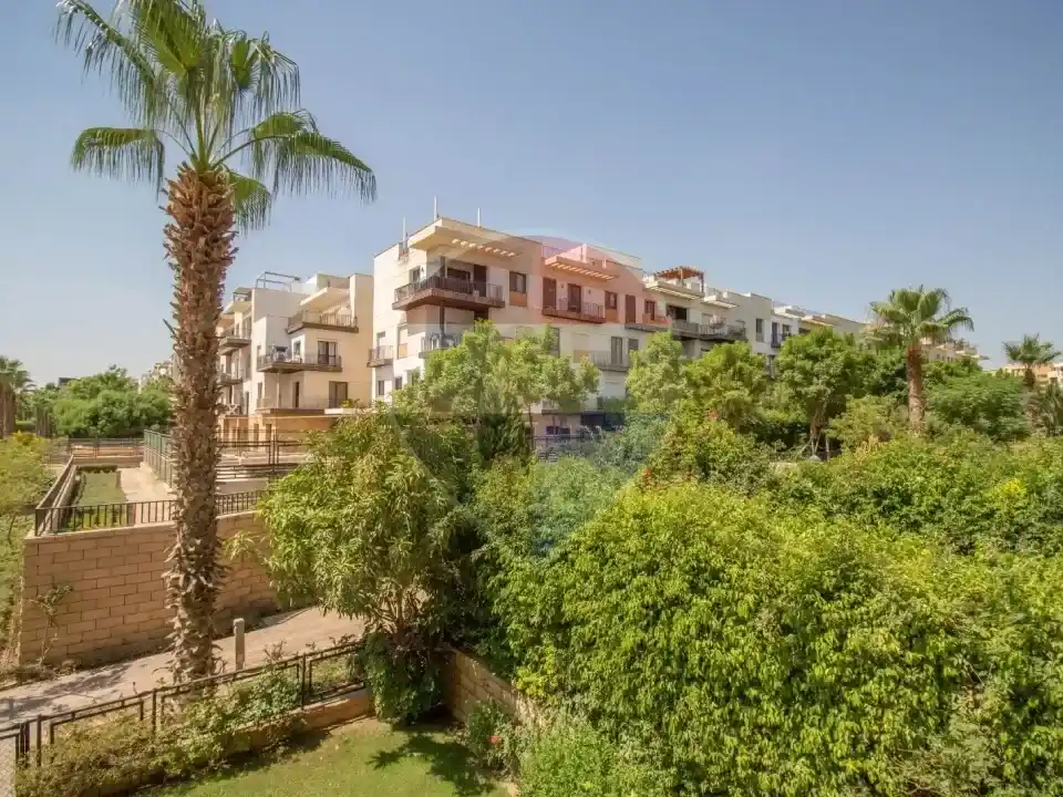 Fully Furnished Apartment for Rent in Westown