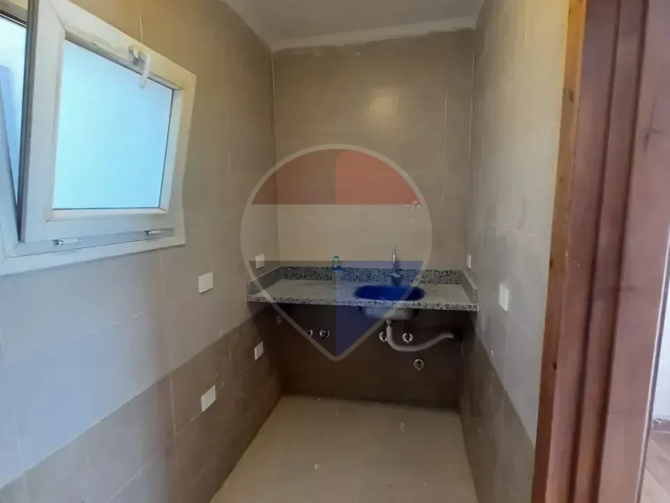 شقة