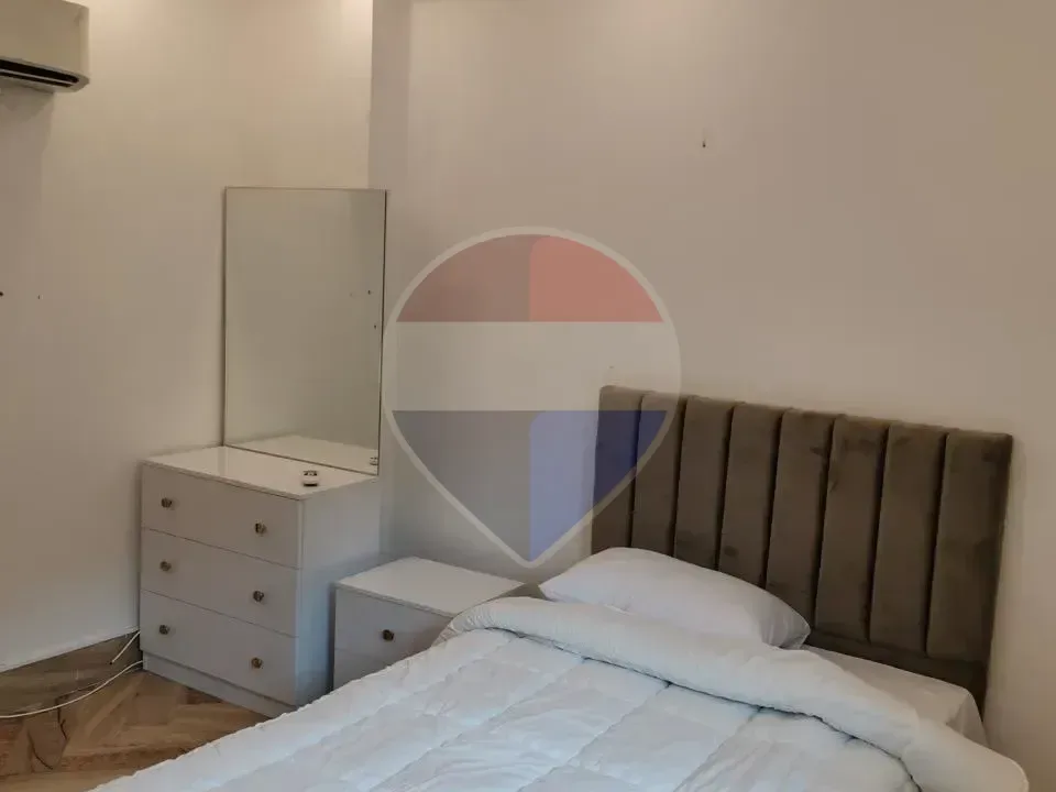 urnished ground apartment with private garden
