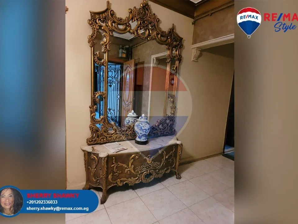 For Rent 300 m luxurious fully furnished apartment
