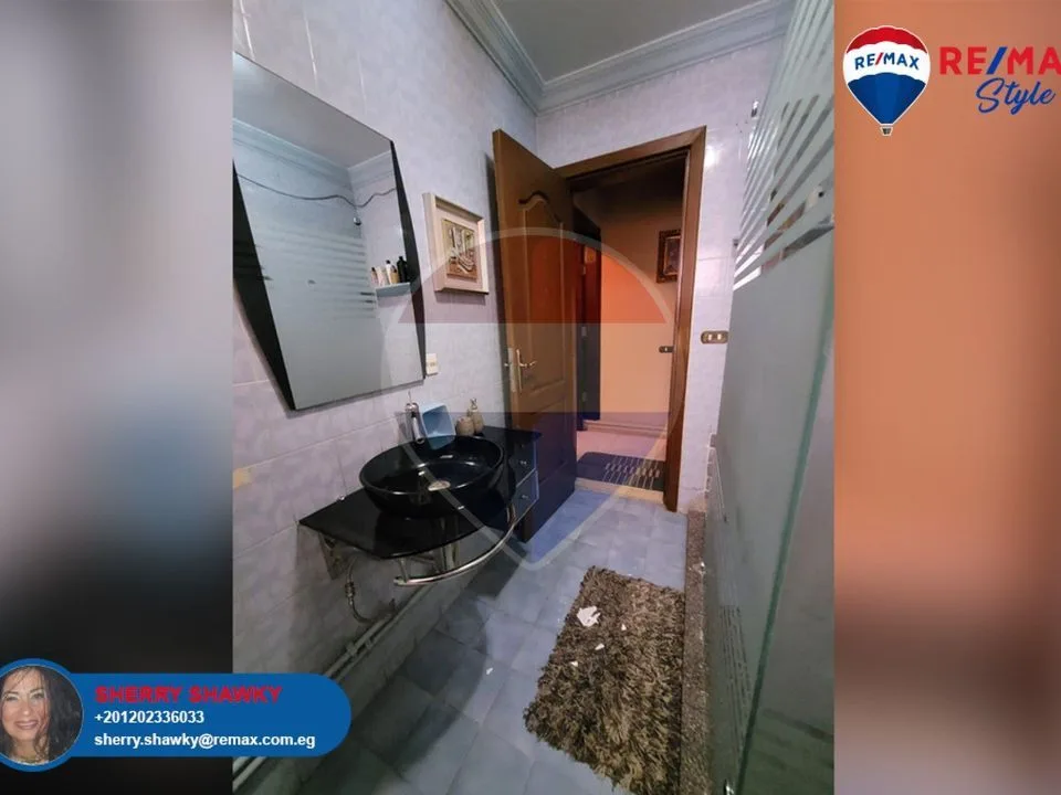 For Rent 300 m luxurious fully furnished apartment