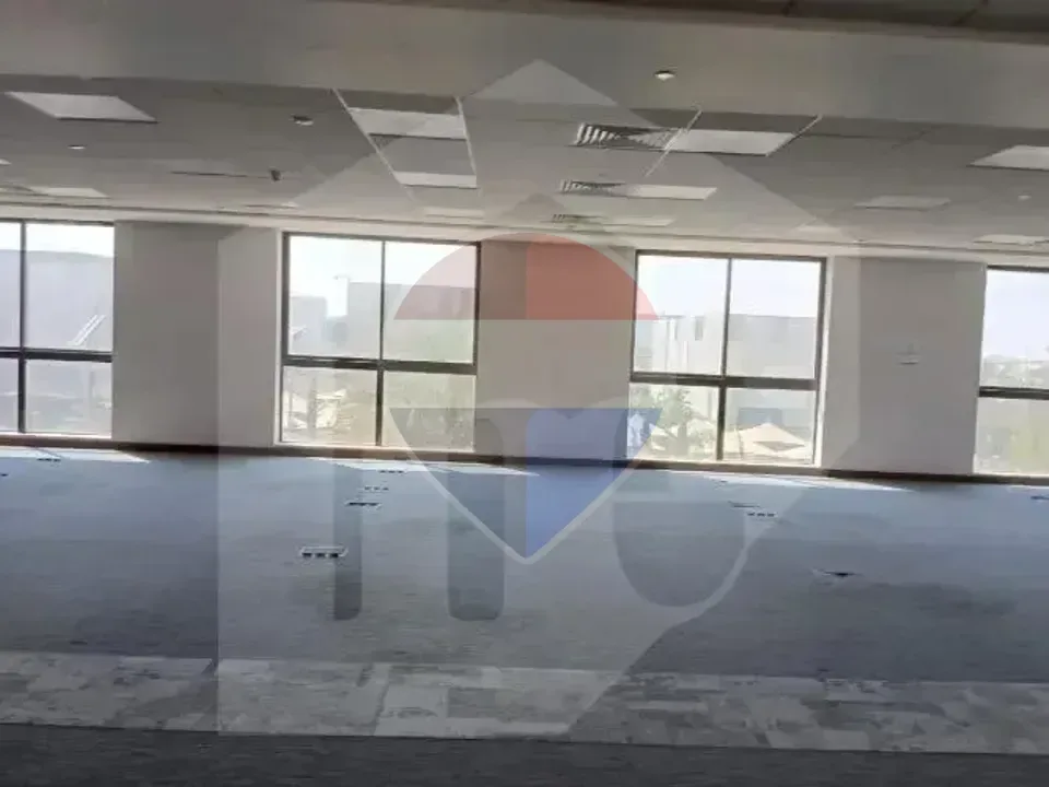 For rent office 1570m finished with acs in Mivida