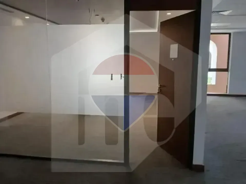 For rent office 1570m finished with acs in Mivida