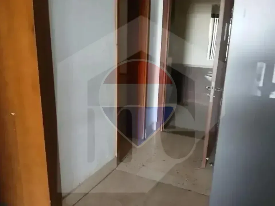 For rent office 1570m finished with acs in Mivida