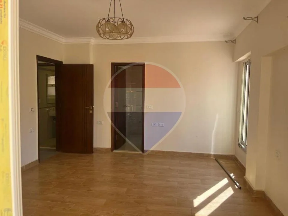 Luxury Apartment in Garden Hills- Garden View