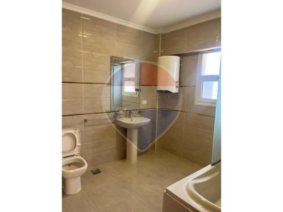 Luxury Apartment in Garden Hills- Garden View