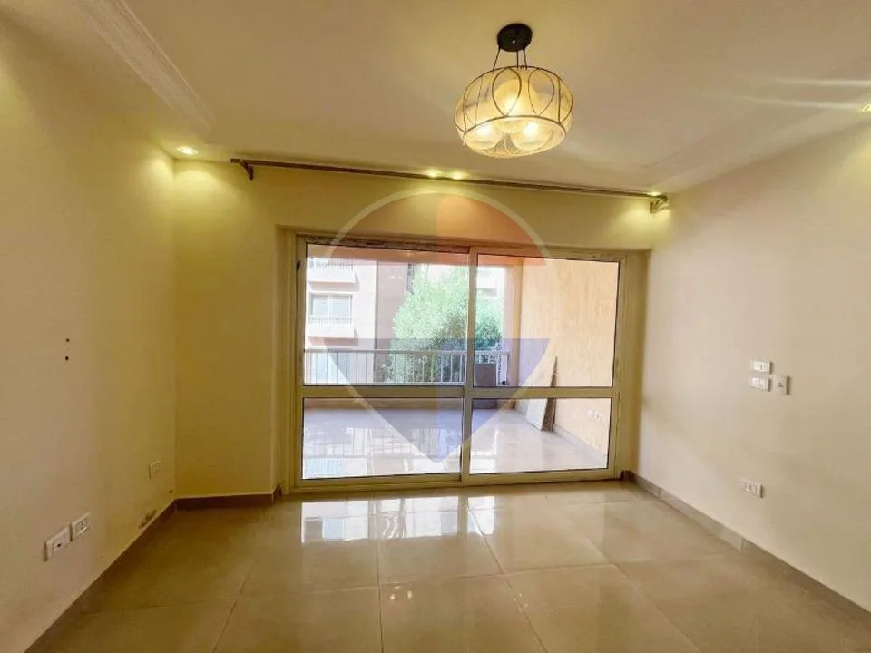 Luxury Apartment in Garden Hills- Garden View
