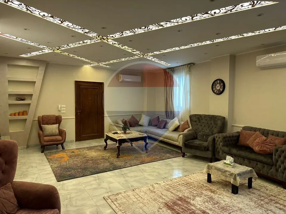 Apartment for rent in the 8th districtSheikh Zayed