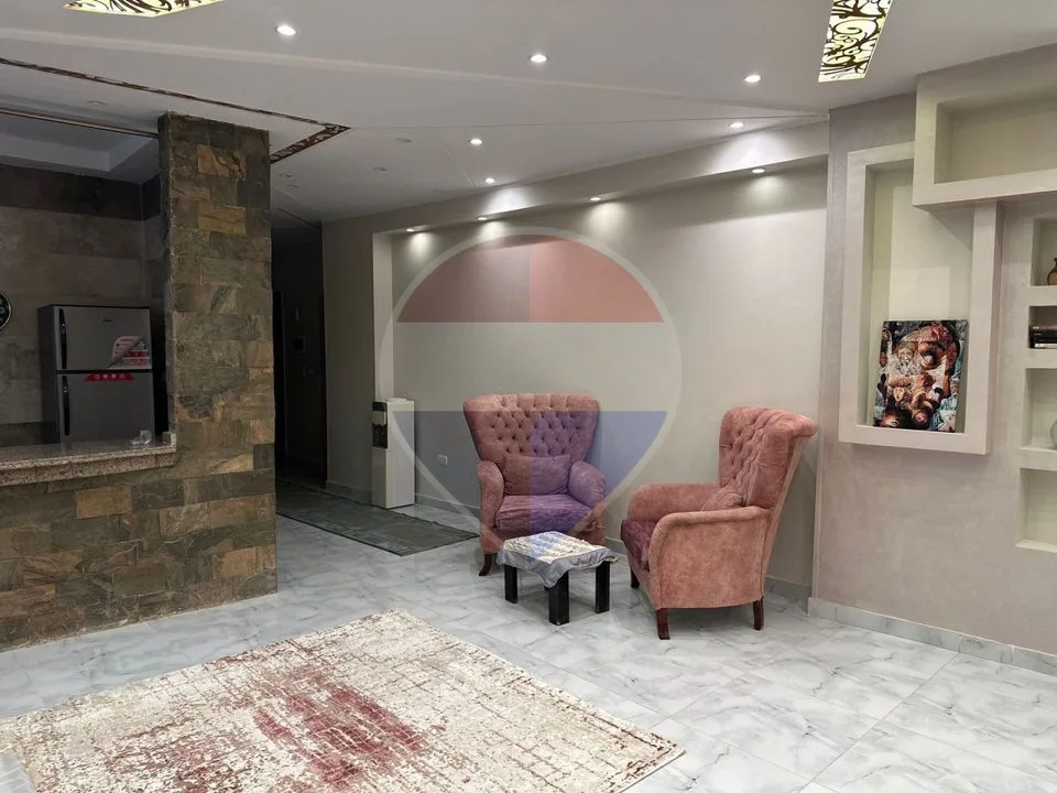 Apartment for rent in the 8th districtSheikh Zayed