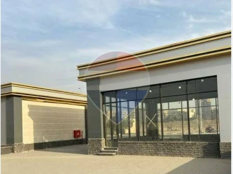 Shop for rent- Direct on 26th of July corridor