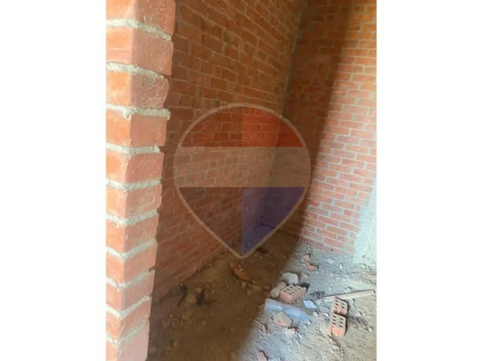 Corner Townhouse Prime Location Opposite Beverly
