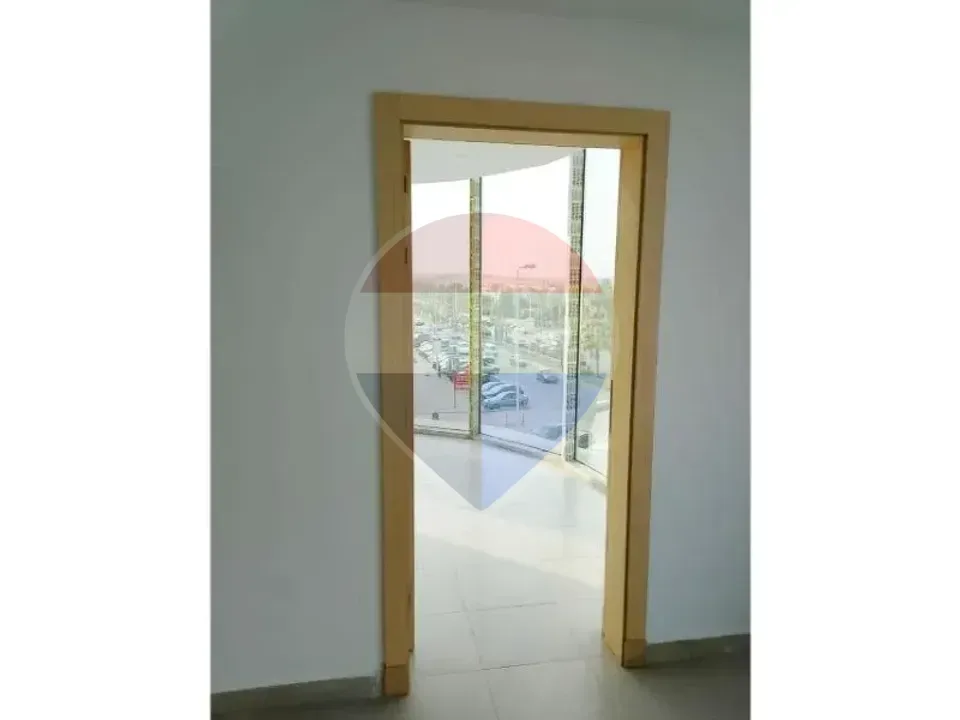 Prime location 75m Clinic in Sheikh Zayed