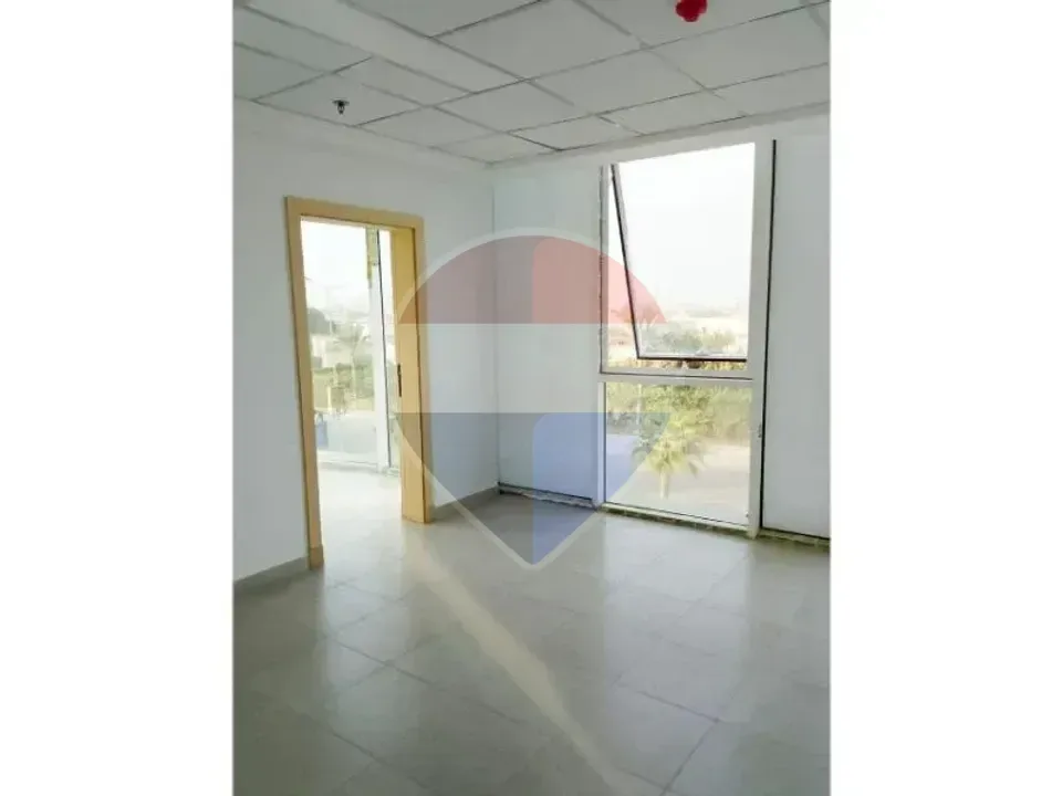 Prime location 75m Clinic in Sheikh Zayed