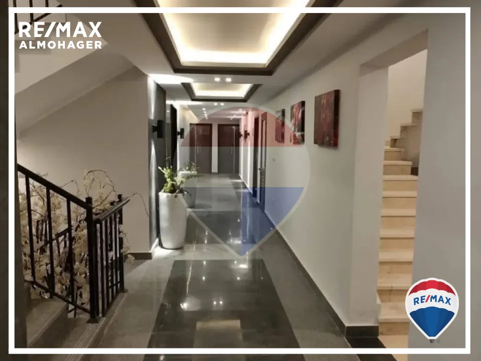 Apartment at Sun Capital