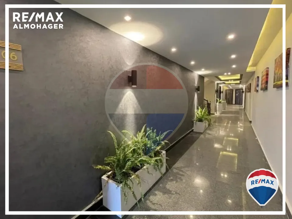 Apartment at Sun Capital