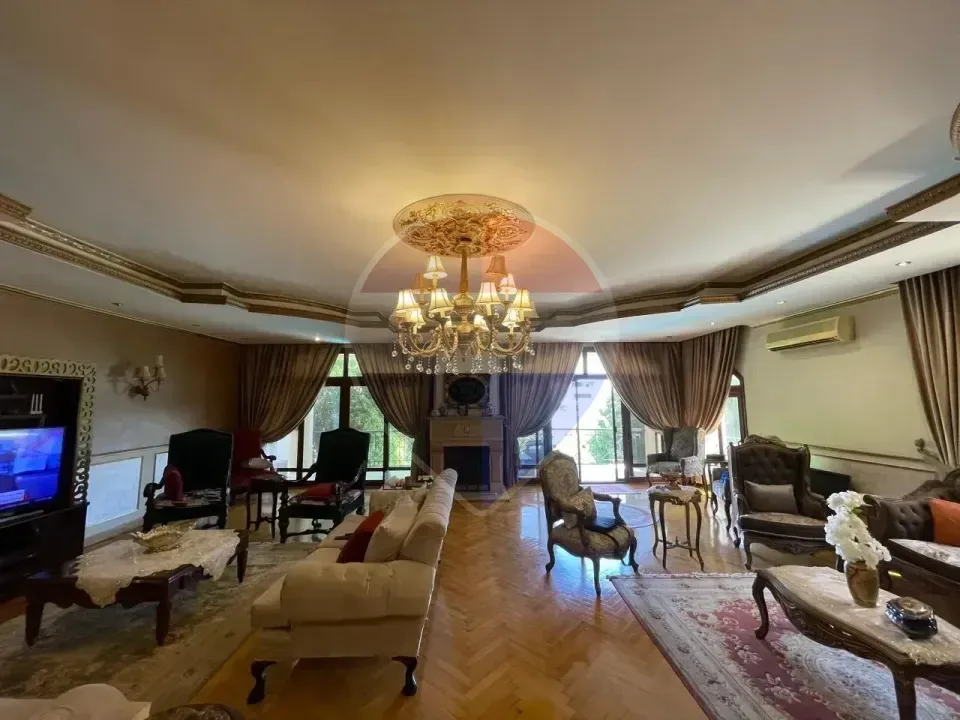 Villa for Sale in Mirage City