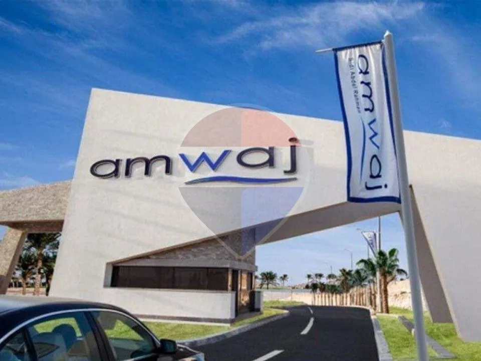 108 m chalet for sale in Amwaj ready to move in