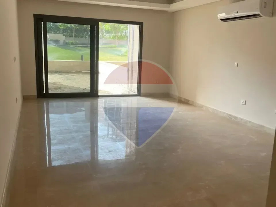 فرصة للإيجار في زد الشيخ زايد