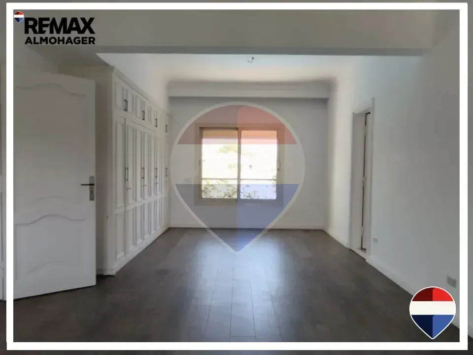 Villa For Sale In Garana