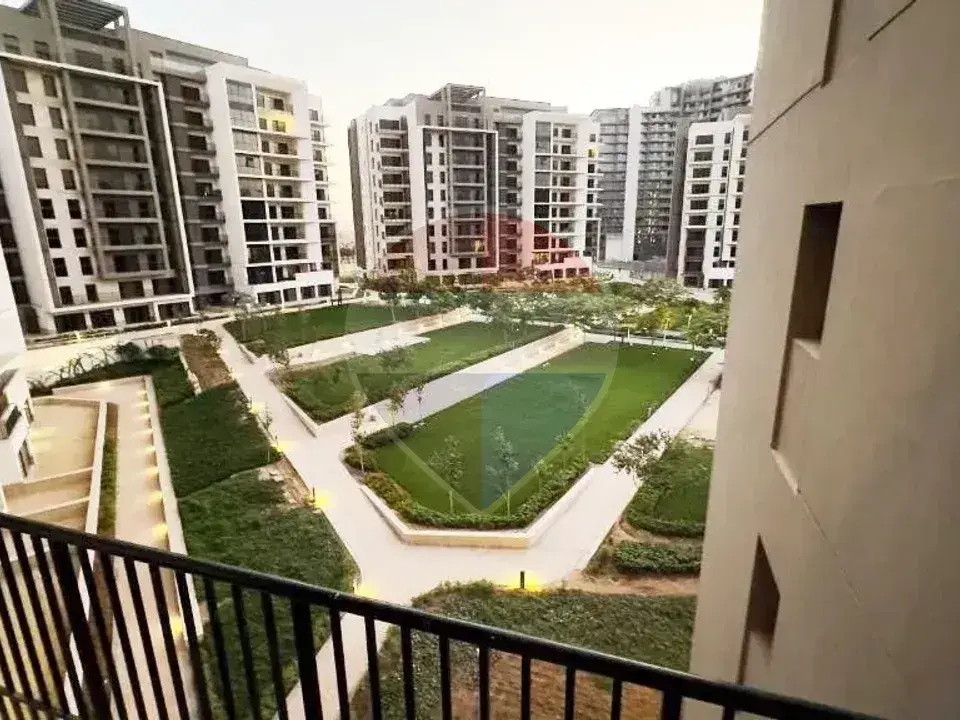 165m Apartment for Rent in ZED West – Plaza View