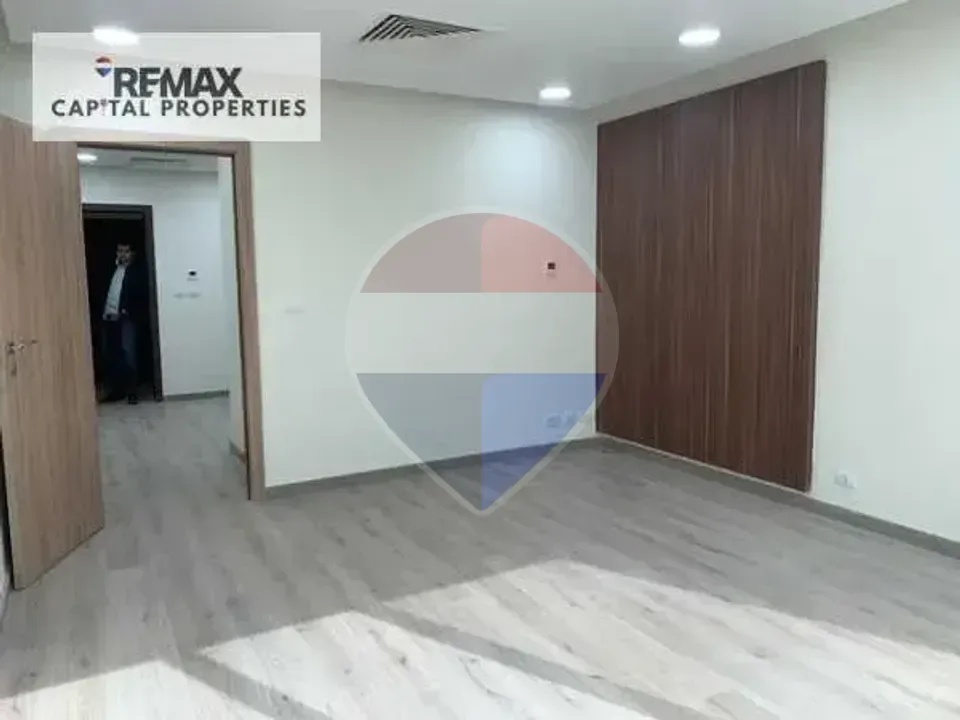 Furnished administrative office of 50 meters "Trivium" North 90 - Fifth Settlement